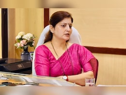 Pune News: महिला आयोगाचा संतापजनक प्रताप! कोथरुड प्रकरणात गंभीर गुन्हा; 'त्या' तीन मुलींची थेट.. Pune News: महिला आयोगाचा संतापजनक प्रताप! कोथरुड प्रकरणात गंभीर गुन्हा; 'त्या' तीन मुलींची थेट..