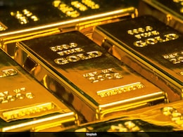 Gold Hits Record High After US Tariff Decision, Silver Crosses Rs 1.15 Lakh, Check Latest Rates Gold Hits Record High After US Tariff Decision, Silver Crosses Rs 1.15 Lakh, Check Latest Rates