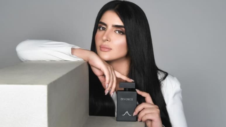 Meet Dubai Princess Who Dumped Husband On Insta, Launched 'Divorce' Perfume Meet Dubai Princess Who Dumped Husband On Insta, Launched 'Divorce' Perfume