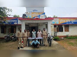 युवक की हत्या कर फेंक दिया था शव, 8000 रुपये के इनामी हत्यारे को पुलिस ने ढूंढ निकाला युवक की हत्या कर फेंक दिया था शव, 8000 रुपये के इनामी हत्यारे को पुलिस ने ढूंढ निकाला