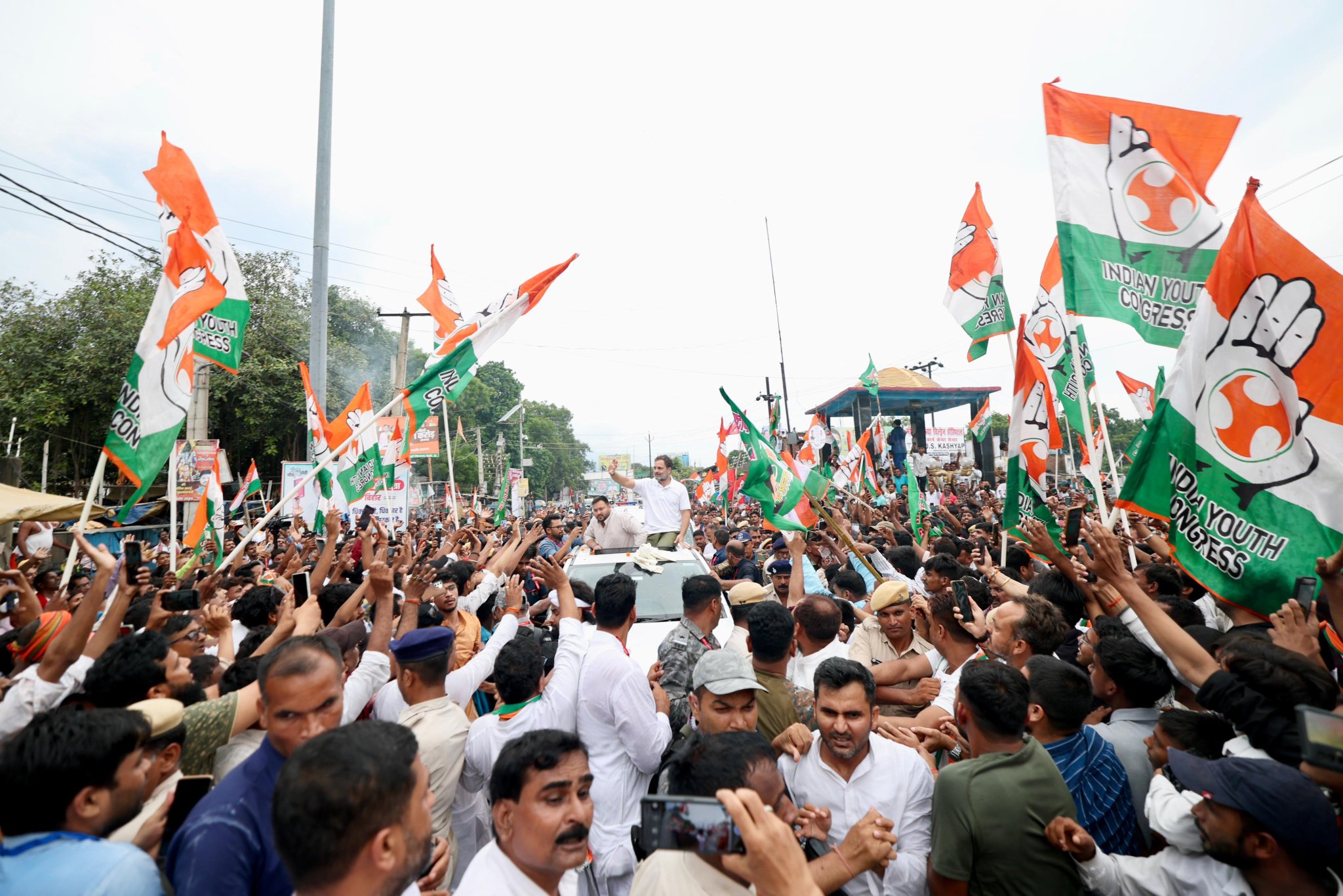 सासाराम में वोटर अधिकार रैली की तस्वीर. सासाराम में वोटर अधिकार रैली की तस्वीर.