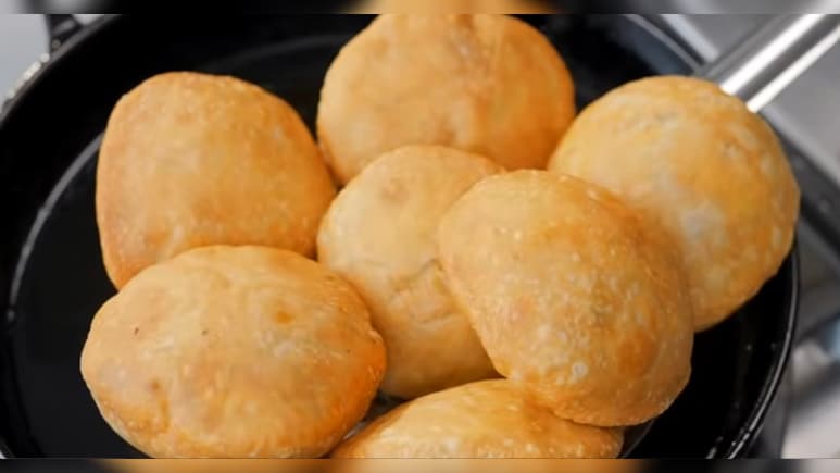 आज क्या बनाऊं: बिना प्याज लहसुन आलू कचौरी बनाने का सबसे आसान तरीका, फटाफट नोट करें रेसिपी आज क्या बनाऊं: बिना प्याज लहसुन आलू कचौरी बनाने का सबसे आसान तरीका, फटाफट नोट करें रेसिपी