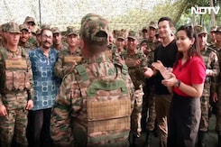 Aamir Khan Cheers For A Soldier Singing A 'Qayamat Se Qayamat Tak' Song | Jai Jawan With Aamir Khan Aamir Khan Cheers For A Soldier Singing A 'Qayamat Se Qayamat Tak' Song | Jai Jawan With Aamir Khan