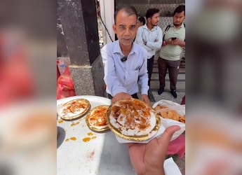 Viral Video: This Elaborate Preparation Of Dahi Bhalla Will Leave You Drooling Viral Video: This Elaborate Preparation Of Dahi Bhalla Will Leave You Drooling