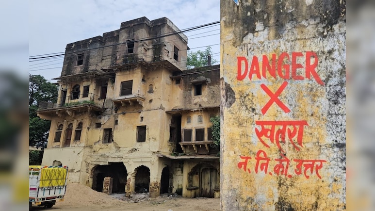 Rajasthan: "यहां खतरा है", कोटा में नगर निगम की बड़ी कार्रवाई, 159 घरों पर लगा दिए नोटिस बोर्ड