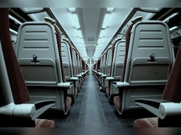 Flight Attendants Reveal 1 Traveller Habit That Annoys Them The Most Flight Attendants Reveal 1 Traveller Habit That Annoys Them The Most