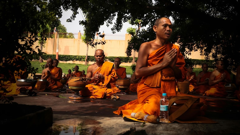Over 30 Monks, Staffers Quit After New Shaolin Temple Head Slashes Phone Time