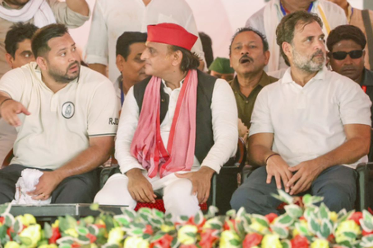 बिहार को चाहिए ओरिजनल CM... राहुल-अखिलेश के सामने तेजस्वी ने खुद को बताया मुख्यमंत्री उम्मीदवार