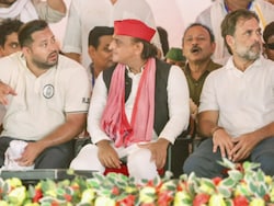 Rahul Gandhi On Dais, Tejashwi Yadav Hints He&#039;s Bihar Chief Minister Face
