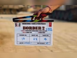 'बॉर्डर 2' की रिलीज डेट आई सामने, हिंदुस्तान के लिए फिर लड़ेंगे सनी देओल 'बॉर्डर 2' की रिलीज डेट आई सामने, हिंदुस्तान के लिए फिर लड़ेंगे सनी देओल