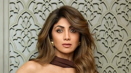 Shilpa Shetty Smashes Monday Blues With This Tennis Ball Workout