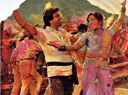 Hema Malini To NDTV On <i>Sholay</i> Costumes: "I Had Only Three Dresses, Dharmendra <i>Ji</i> Had Just One"