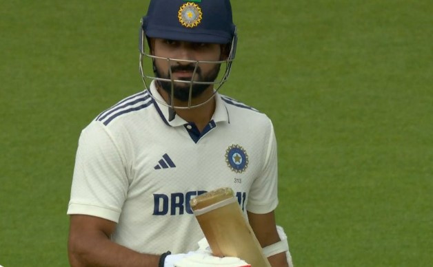 Eng vs Ind: आकाश दीप ने 12 साल बाद किया यह कारनामा, सोशल मीडिया पर फैंस हुए फिदा