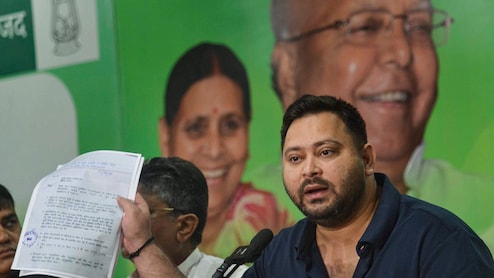क्या दो Voter ID होना गुनाह? कितनी सजा और जुर्माना, कैसे कराएं घर बैठे कैंसल