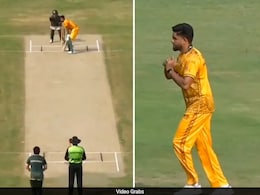 Watch: Babar Azam Turns Spinner To Dismiss Pakistan Great, Then Clean Bowled By 47-Year-Old Watch: Babar Azam Turns Spinner To Dismiss Pakistan Great, Then Clean Bowled By 47-Year-Old