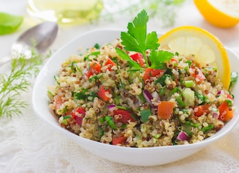 Desk-Friendly Monsoon Meals: Try These 7 Nourishing And Easy Dishes