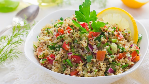 Desk-Friendly Monsoon Meals: Try These 7 Nourishing And Easy Dishes