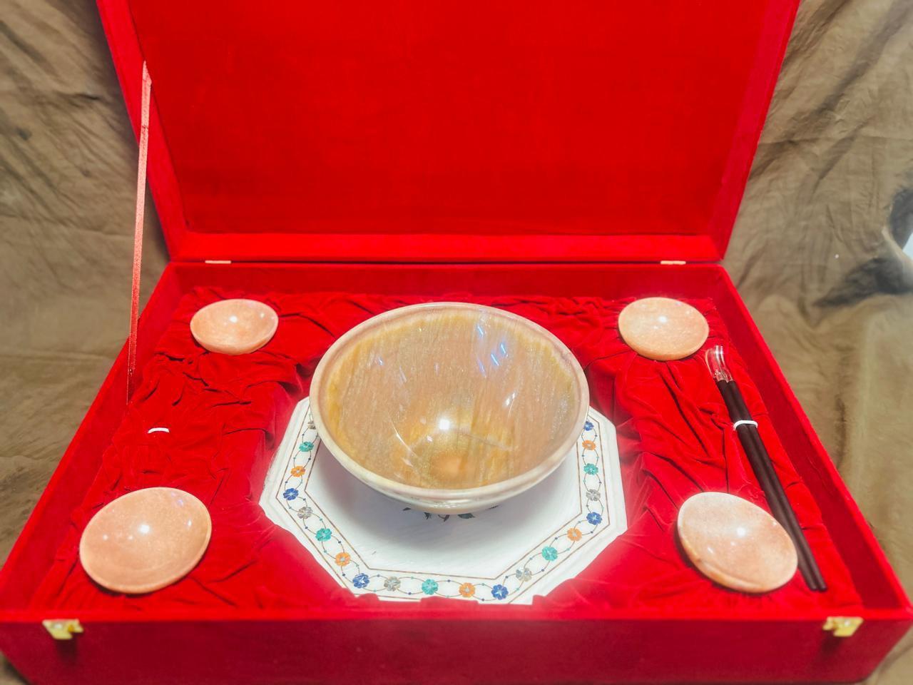 PM Modi Presents Ramen Bowl Set, Pashmina Shawl To Japan's PM And Wife