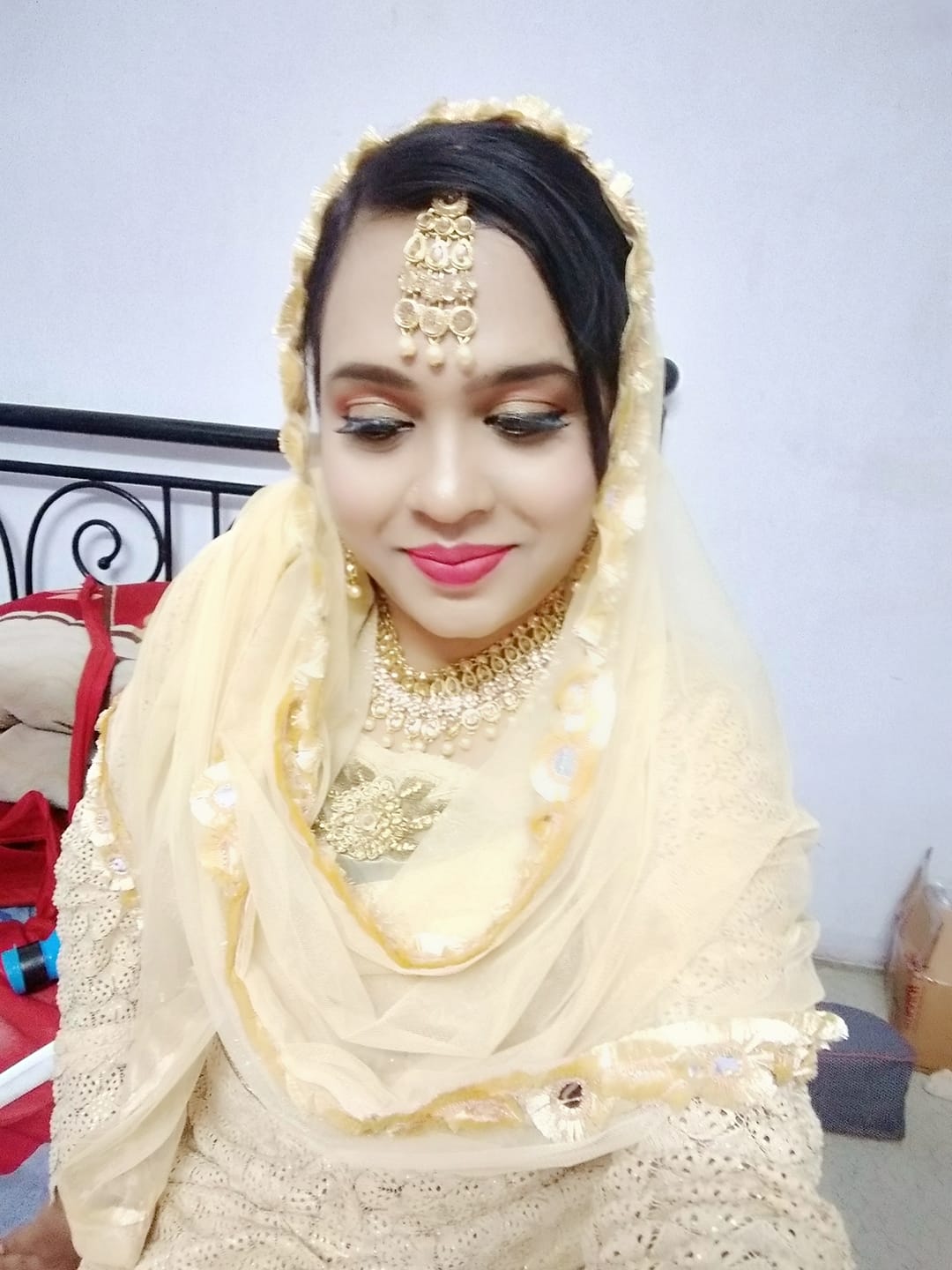 लुटेरी दुल्हन चलाती थी गैंग, आठ पतियों से 'लूटे' लाखों, कुछ इस तरह चढ़ी पुलिस के हत्थे