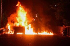 Patna Boils Over Murder Of Two Children, Vehicles Torched Patna Boils Over Murder Of Two Children, Vehicles Torched