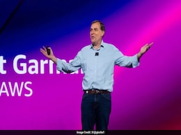 Amazon Cloud Boss Calls Replacing Junior Workers With AI 'Dumbest' Idea Amazon Cloud Boss Calls Replacing Junior Workers With AI 'Dumbest' Idea