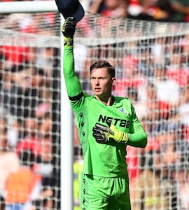 Dean Henderson Hero As Crystal Palace Beat Liverpool In Penalty Shootout To Win FA Community Shield