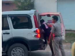 Chhattisgarh: बिलासपुर में गौकशी का मामला, घर में गौ मांस काटकर रखने के आरोप में 2 युवक गिरफ्तार