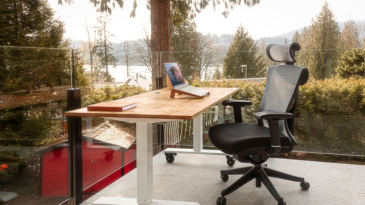 Upgrade your office chair now on Amazon to get rid of neck pain and uncomfortable setting all day