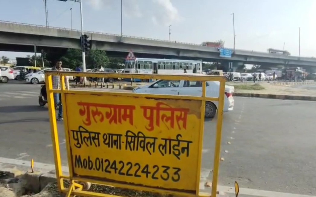 मॉडल को देख रोड पर अश्लील हरकत करने वाला निकला 14 लाख रुपये कमाने वाला असिस्टेंट मैनेजर
