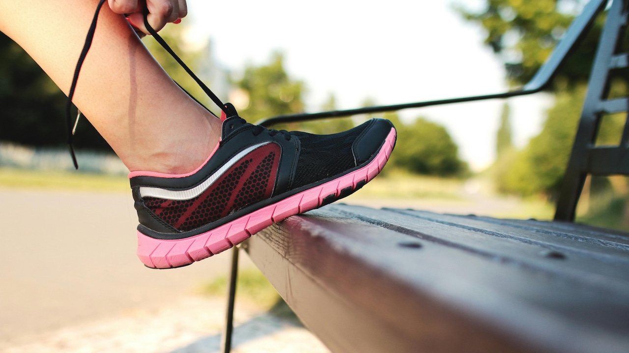How To Choose The Best Running Shoes With Cushioning For Concrete Surfaces.