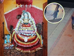 Khandwa: खाटू श्याम मंदिर में चोरी, चांदी की छत्र और मूर्तियां समेत 4 लाख रुपये का सामान चुराकर फरार हो गया चोर