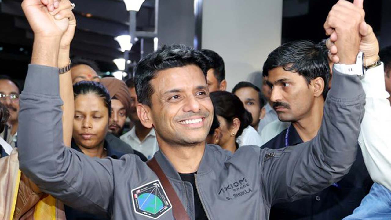 "Disappointing": Rajnath Singh As Opposition Skips Shubhanshu Shukla Discussion