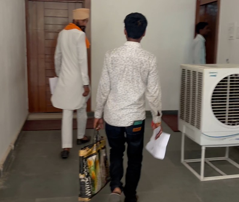 Baby Dies At Hospital, Father Reaches Government Office With Body In Bag