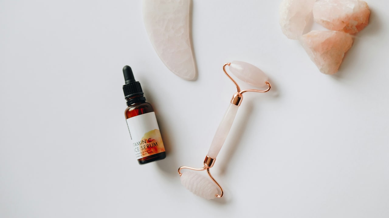 Get Simple Steps to Avoid Skin Damage With Skincare tools On Amazon