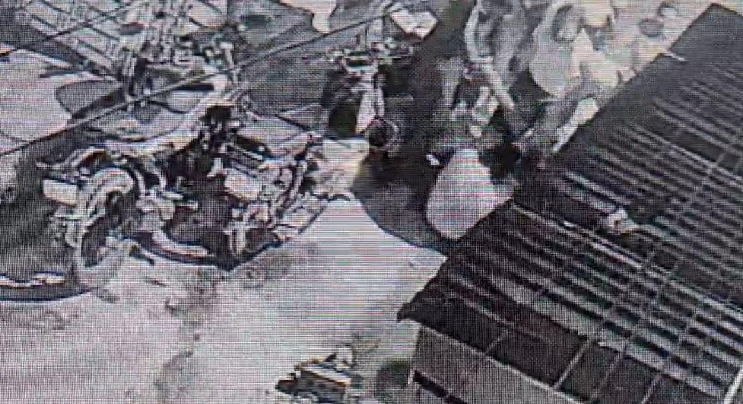पार्किंग विवाद में टूट पड़े पड़ोसी... हुमा कुरैशी के कजन मर्डर का CCTV सामने आया