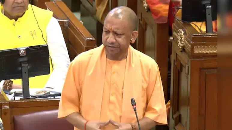 In Attack On Samajwadi Party, Yogi Adityanath's Frog And Rooster Analogies