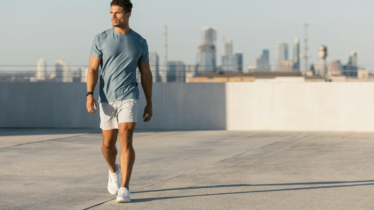 Get casual wear for men at irresistable discounts only on the 