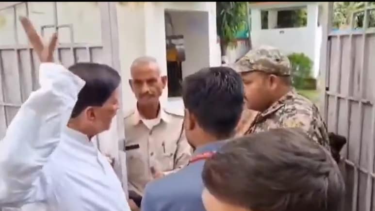 Ugly Scenes In Madhya Pradesh's Bhind As MLA, District Collector Clash Ugly Scenes In Madhya Pradesh's Bhind As MLA, District Collector Clash