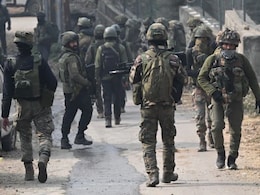Encounter Breaks Out In J&K's Kishtwar Between Terrorists, Security Forces Encounter Breaks Out In J&K's Kishtwar Between Terrorists, Security Forces