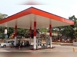 पेट्रोल पंप से एक महीने में कितनी कमाई होती है? जानकर उड़ जाएंगे होश पेट्रोल पंप से एक महीने में कितनी कमाई होती है? जानकर उड़ जाएंगे होश