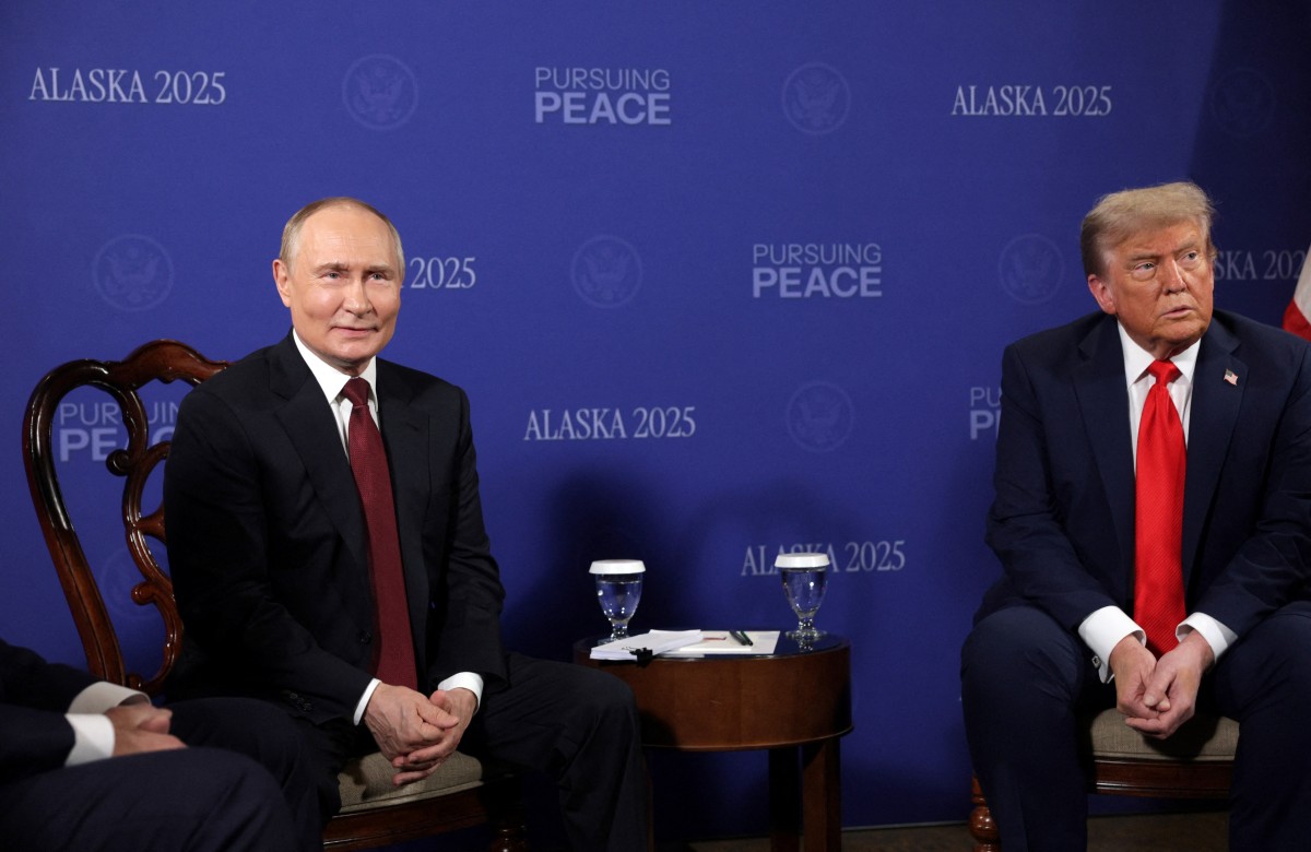 'Why Should US Trust You?': How Reporters Grilled Putin Ahead Of Alaska Meet