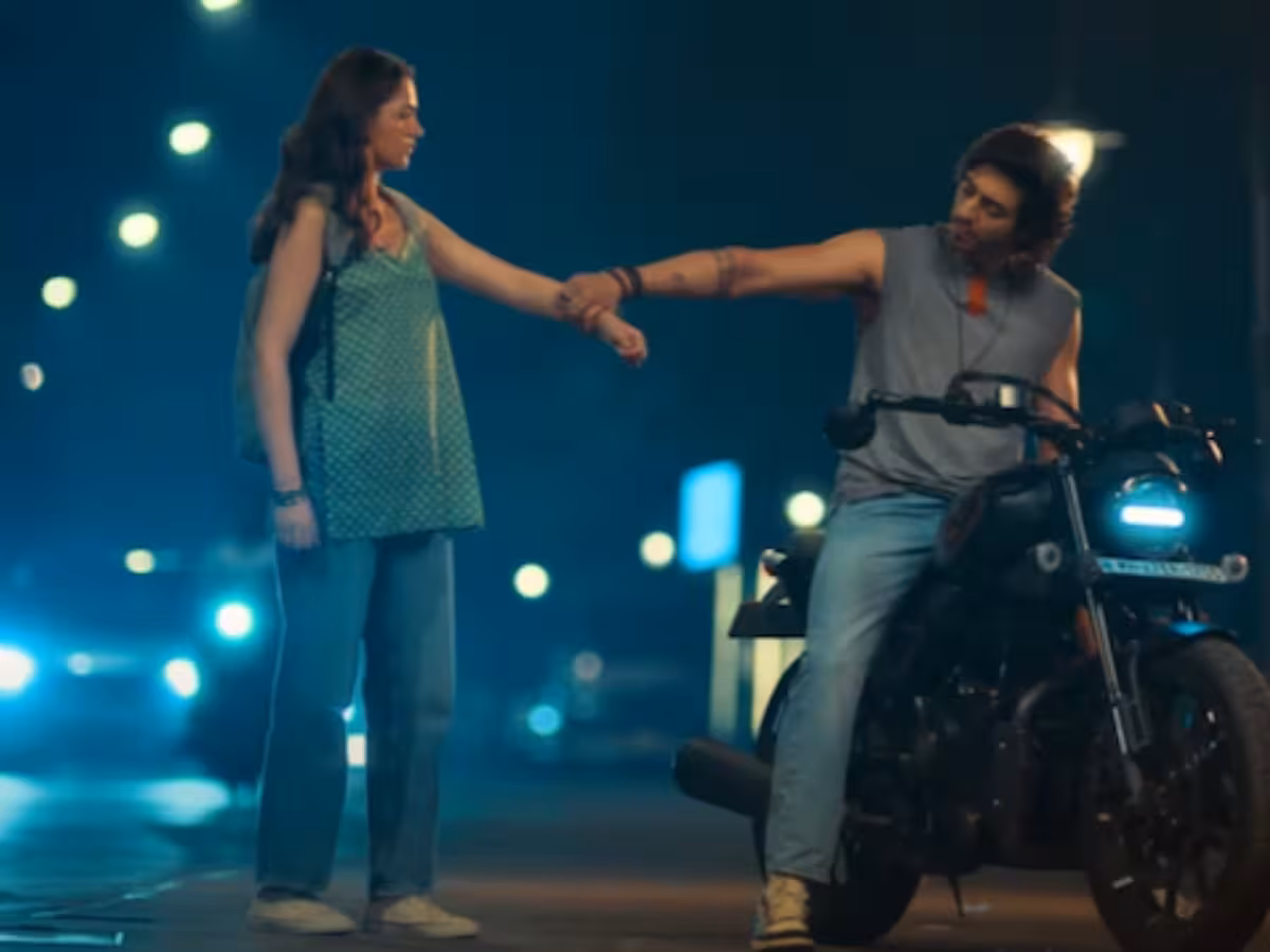 <i>Saiyaara</i> Box Office Collection Day 16: Next Stop For Ahaan Panday And Aneet Padda's Film - Rs 500 Crore