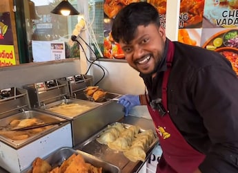 Watch: This 'Bihari Samosa' Shop In London Has Foodies Lined Up In Queue