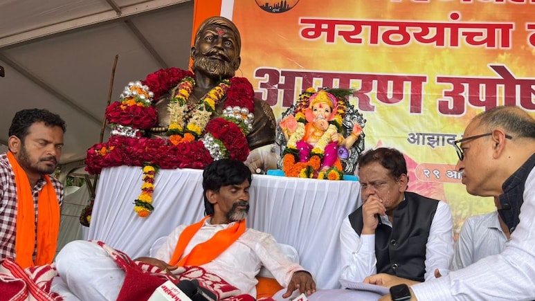 मनोज जरांगेकडून नियमांचे उल्लंघन, पवार- ठाकरेंकडून मदत..',  सदावर्तेंचा हायकोर्टात दावा