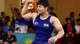 Rajasthan: भीलवाड़ा की मजदूर की बेटी ने रेसलिंग में जीता तीसरा गोल्ड, कजाकिस्तान की नामी पहलवान को दी पटखनी