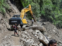 गहरा है पहाड़ों पर विनाश और समाज की अनदेखी का संबंध गहरा है पहाड़ों पर विनाश और समाज की अनदेखी का संबंध