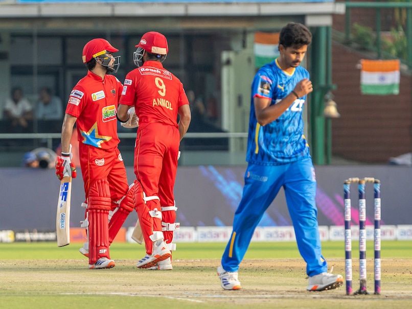 South Delhi Superstarz Edge Purani Dilli 6 To Book Playoffs Spot