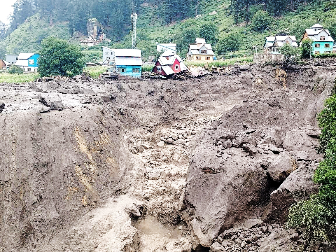 46 Dead After Massive Cloudburst In J&K's Kishtwar, Army Joins Rescue ...