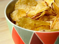 Potato Chips Vs Banana Chips: What's The Better Choice For Snacking? Expert Reveals