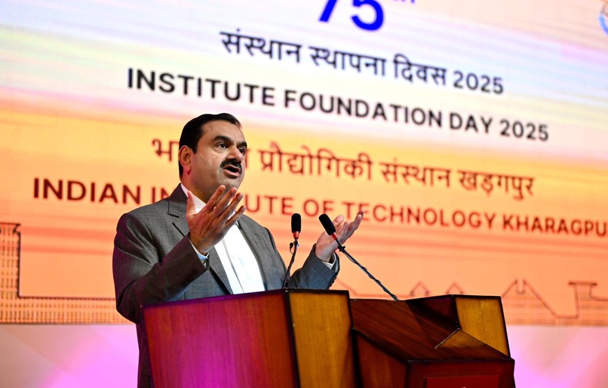 आज मैंने देशभक्ति से ओतप्रोत भारत के भविष्य को देखा... IIT खड़गपुर में कार्यक्रम के बाद बोले गौतम अदाणी